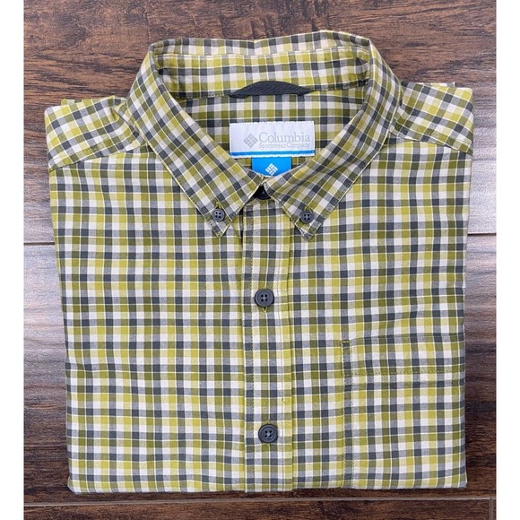 Columbia Shirt Men's Size Medium Button Up Long Sleeve Green Plaid - Picture 1 of 8